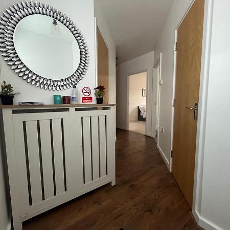 Kent, Dartford Station Apartments Luaran gambar